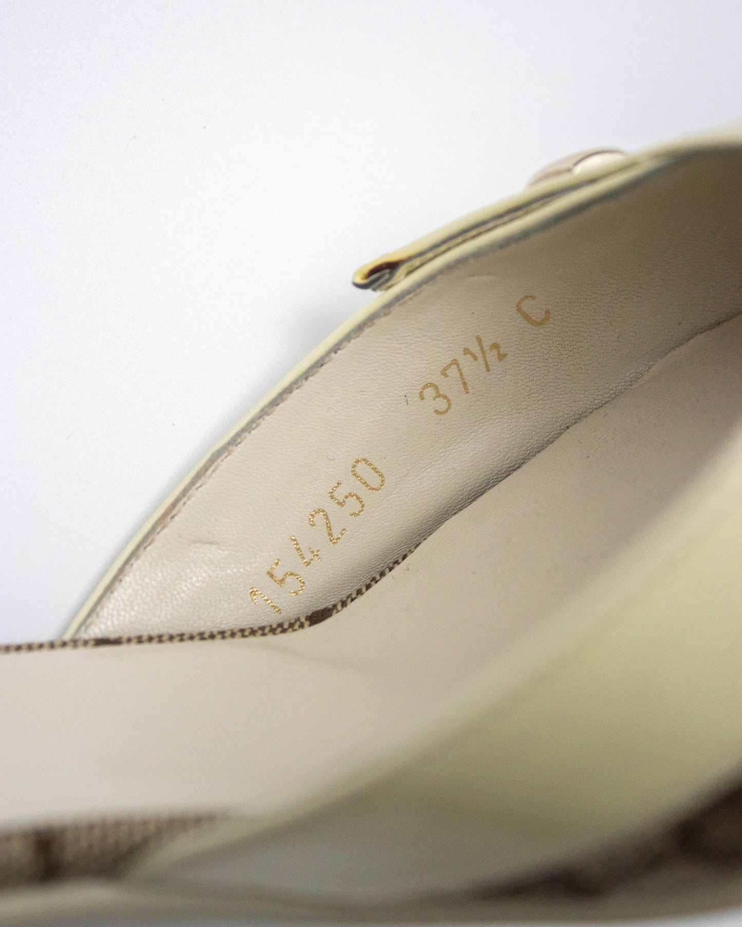 Vintage 2000s Gucci Classic Monogram Mule Heels / 37.5 (US 7.5)