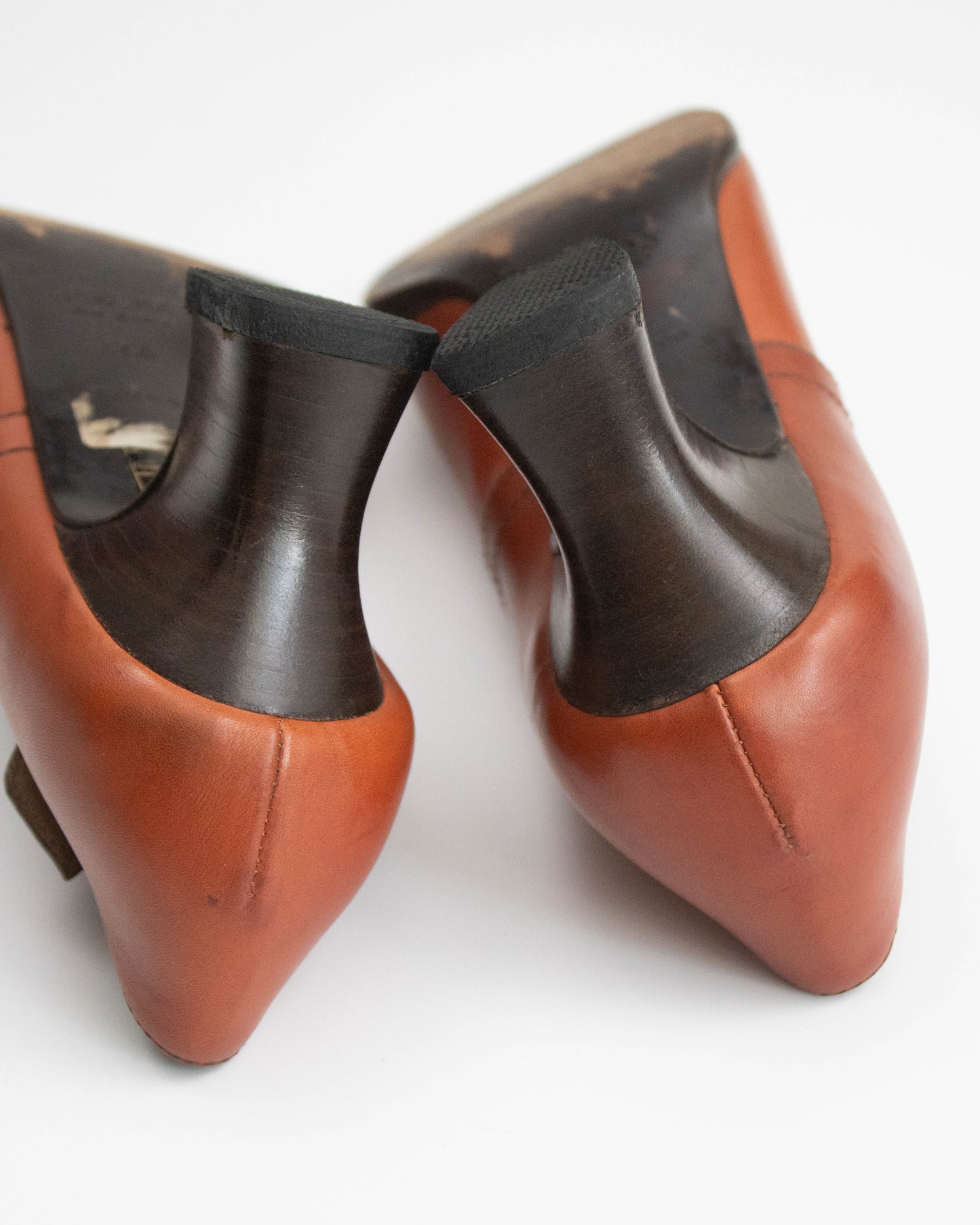 Vintage F/W 2001 Prada Runway Mary Jane Heels / 37.5 (US 7.5)