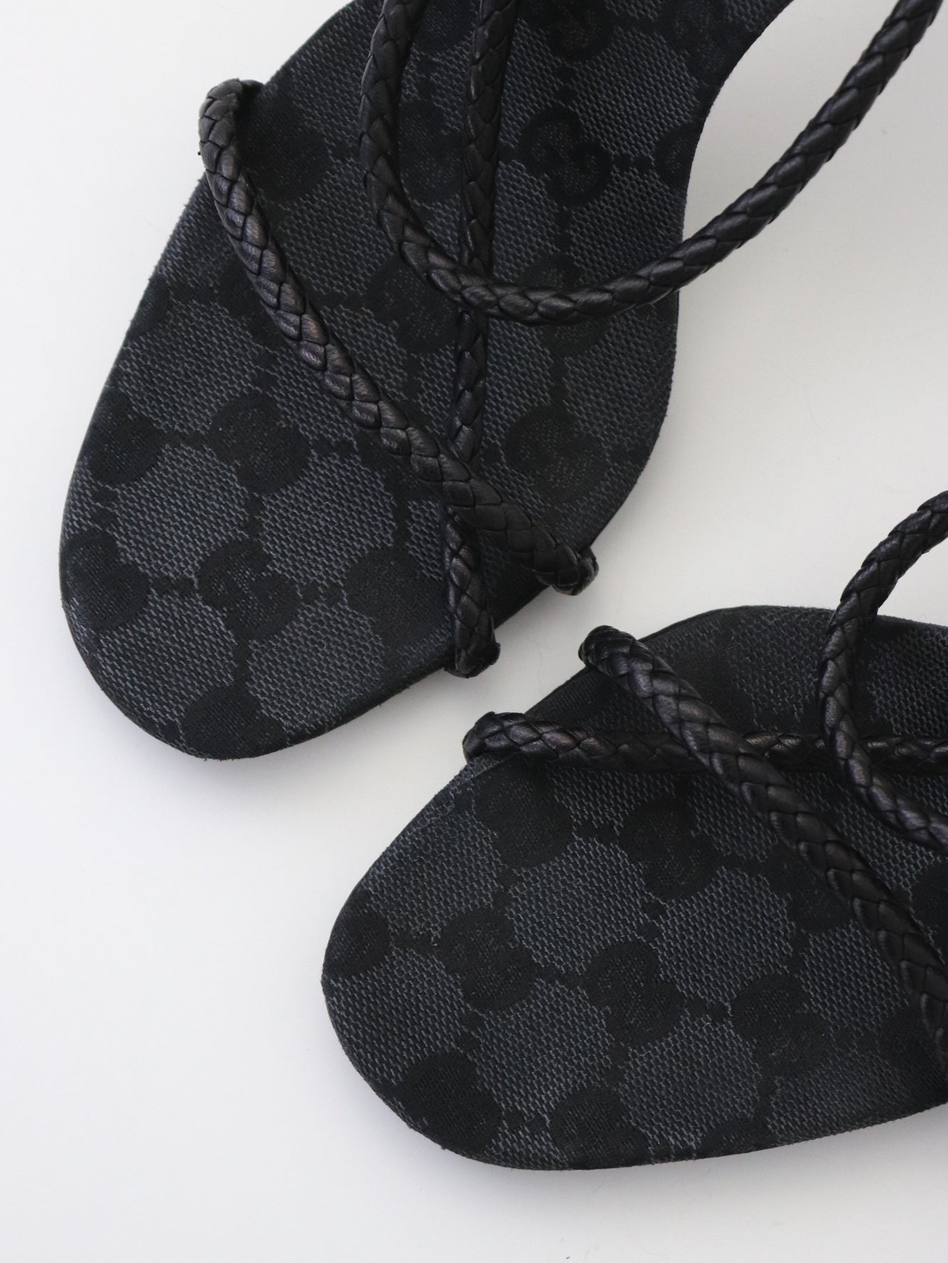 Vintage F/W 2002 Gucci by Tom Ford Black Monogram Heels Mules Braided Leather Detail / 37.5 (US 7.5)