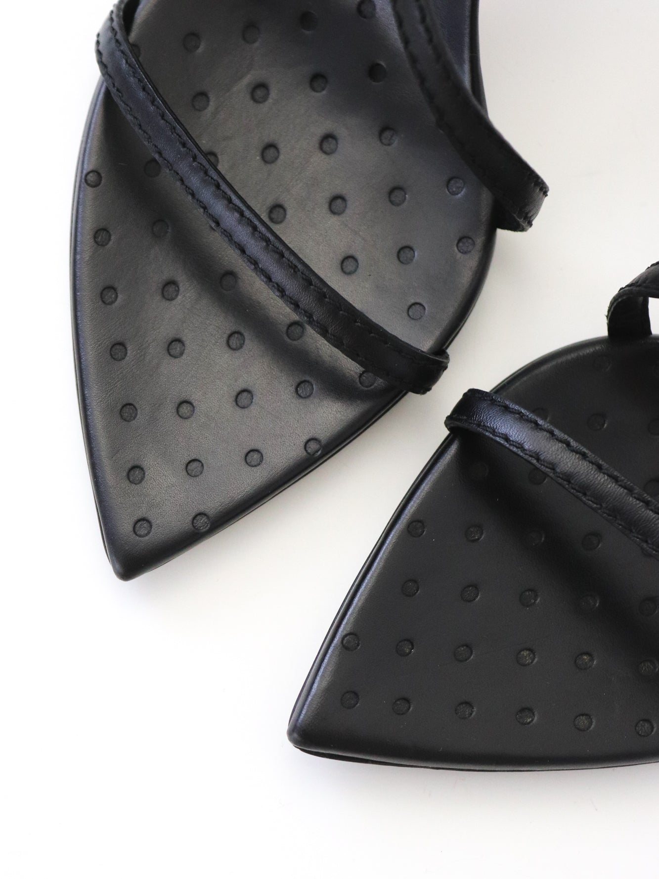 Vintage Gucci by Tom Ford Black Interlocking G Logo Strappy Sandals / 37 (US 7)