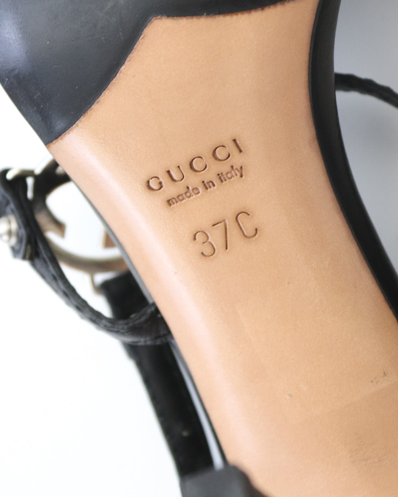 Vintage Gucci by Tom Ford Black Interlocking G Logo Strappy Sandals / 37 (US 7)