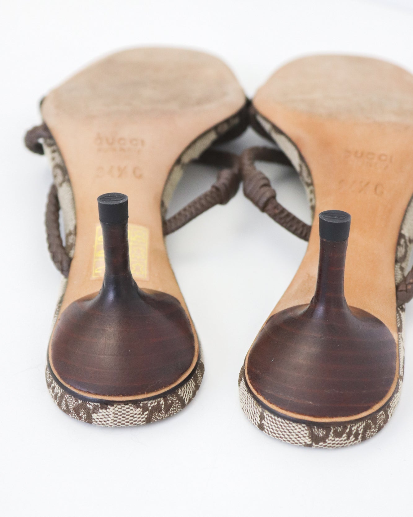 Vintage F/W 2002 Gucci by Tom Ford GG Monogram Braided Leather Kitten Heel Mules / 34.5 (US 4.5)