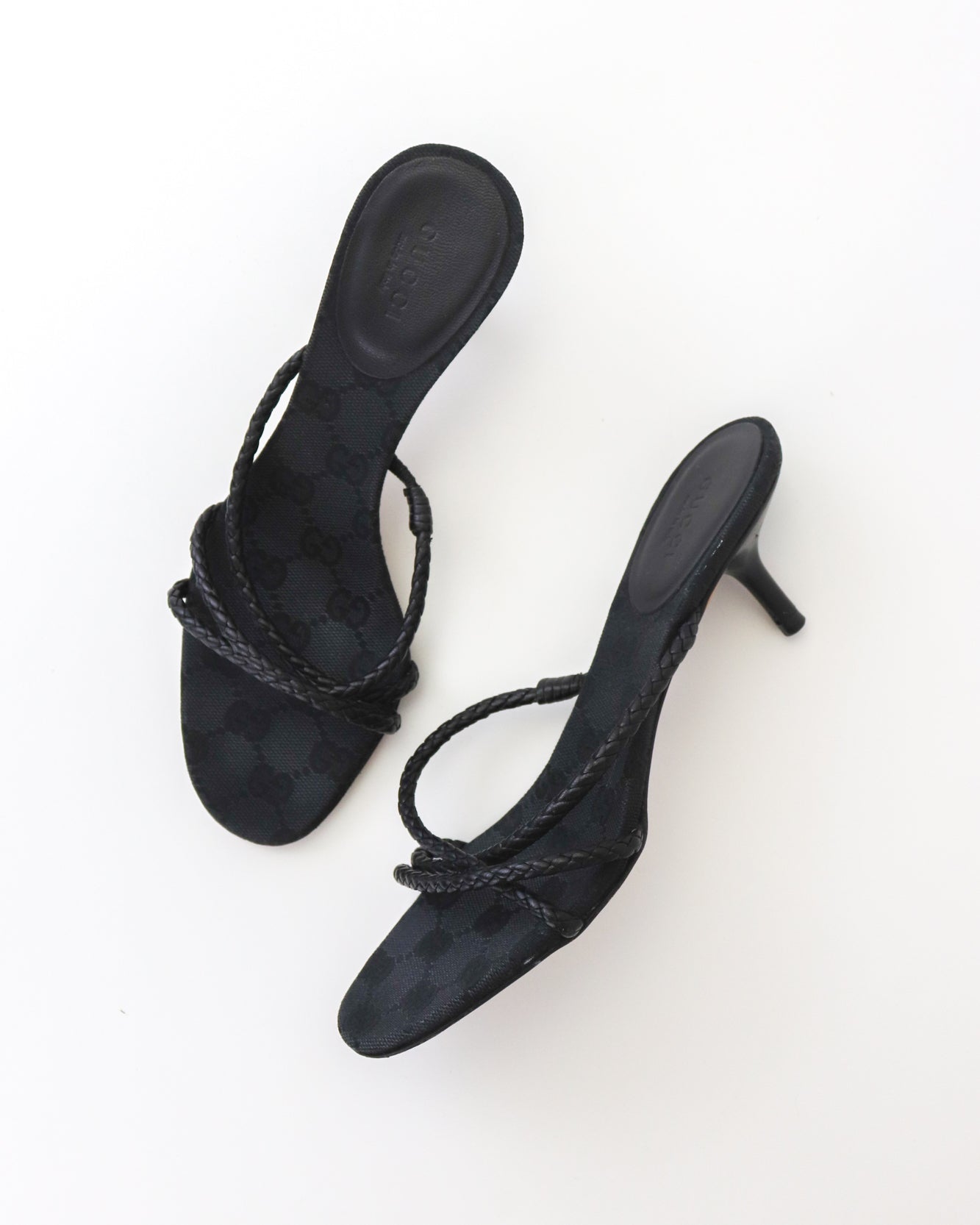 Vintage F/W 2002 Gucci by Tom Ford Black Monogram Kitten Heel Mules Braided Leather Detail / 35 (US 5)
