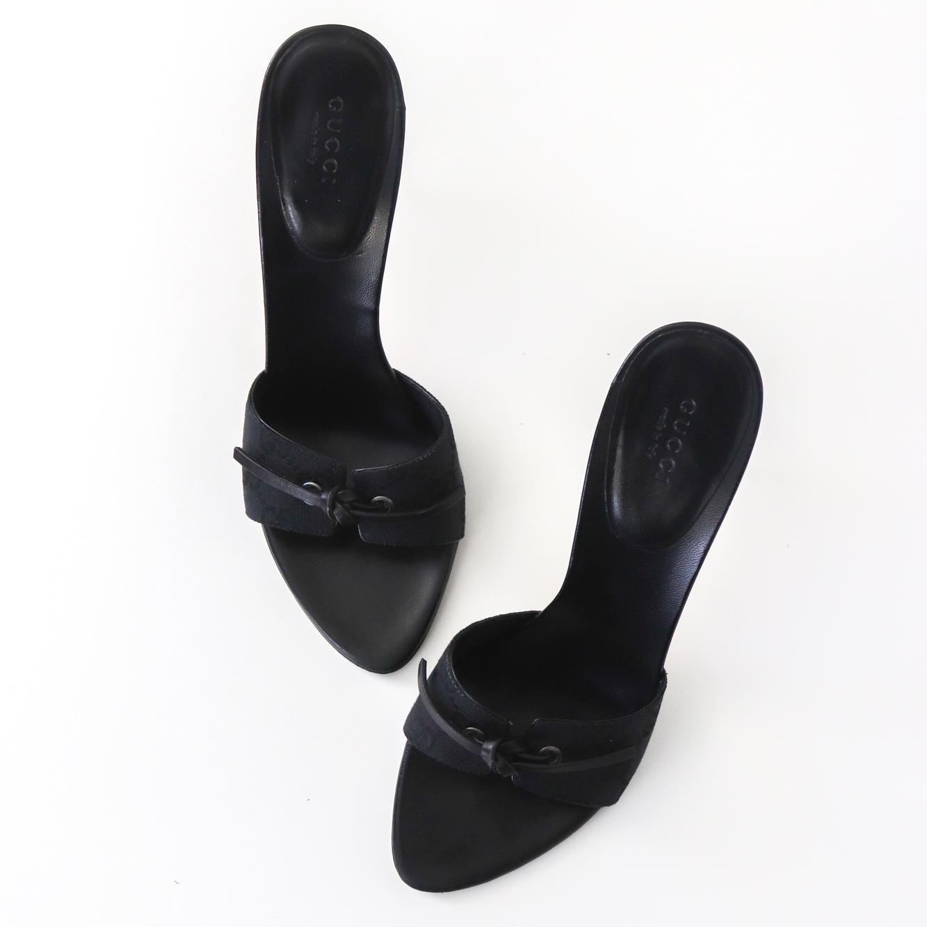 Vintage Gucci GG Monogram Canvas Mules Bow Detail Heels / 37.5 (US 7.5)