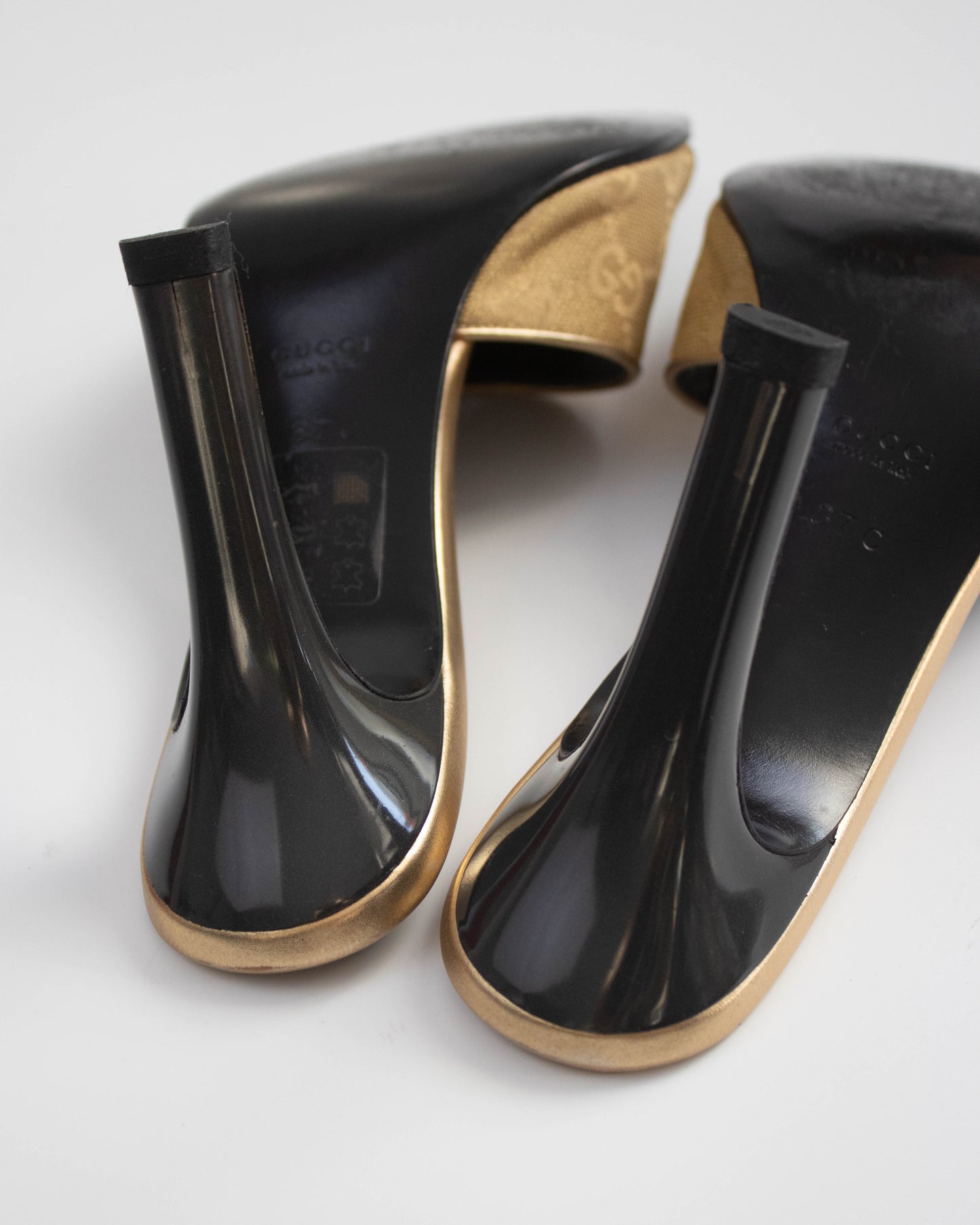 Vintage Gucci by Tom Ford Gold GG Monogram Canvas Mule Heels / 37 (US 7)