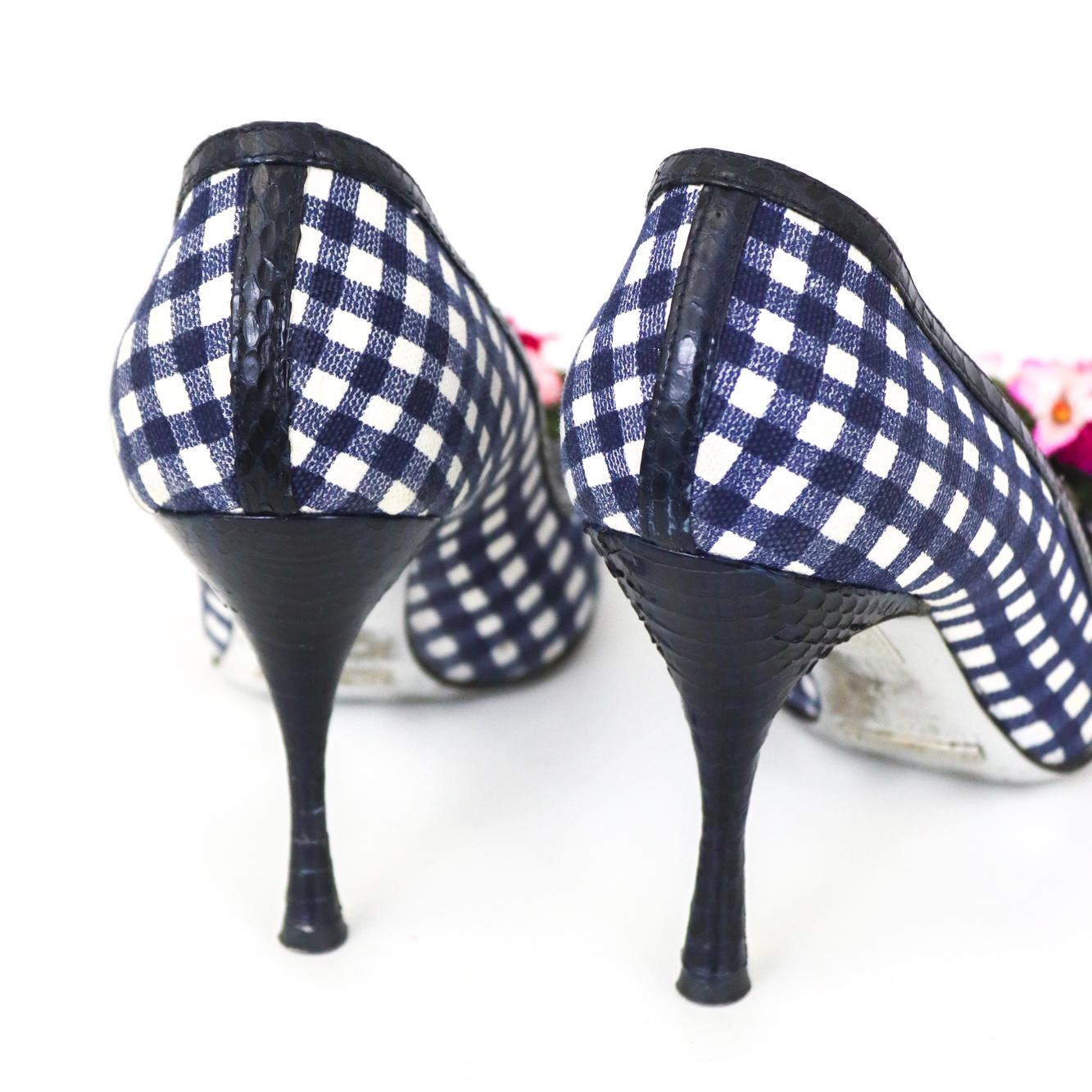 Vintage S/S 2006 Dolce&Gabbana Gingham Plaid Flower Detail Heels / 37 (US 7)