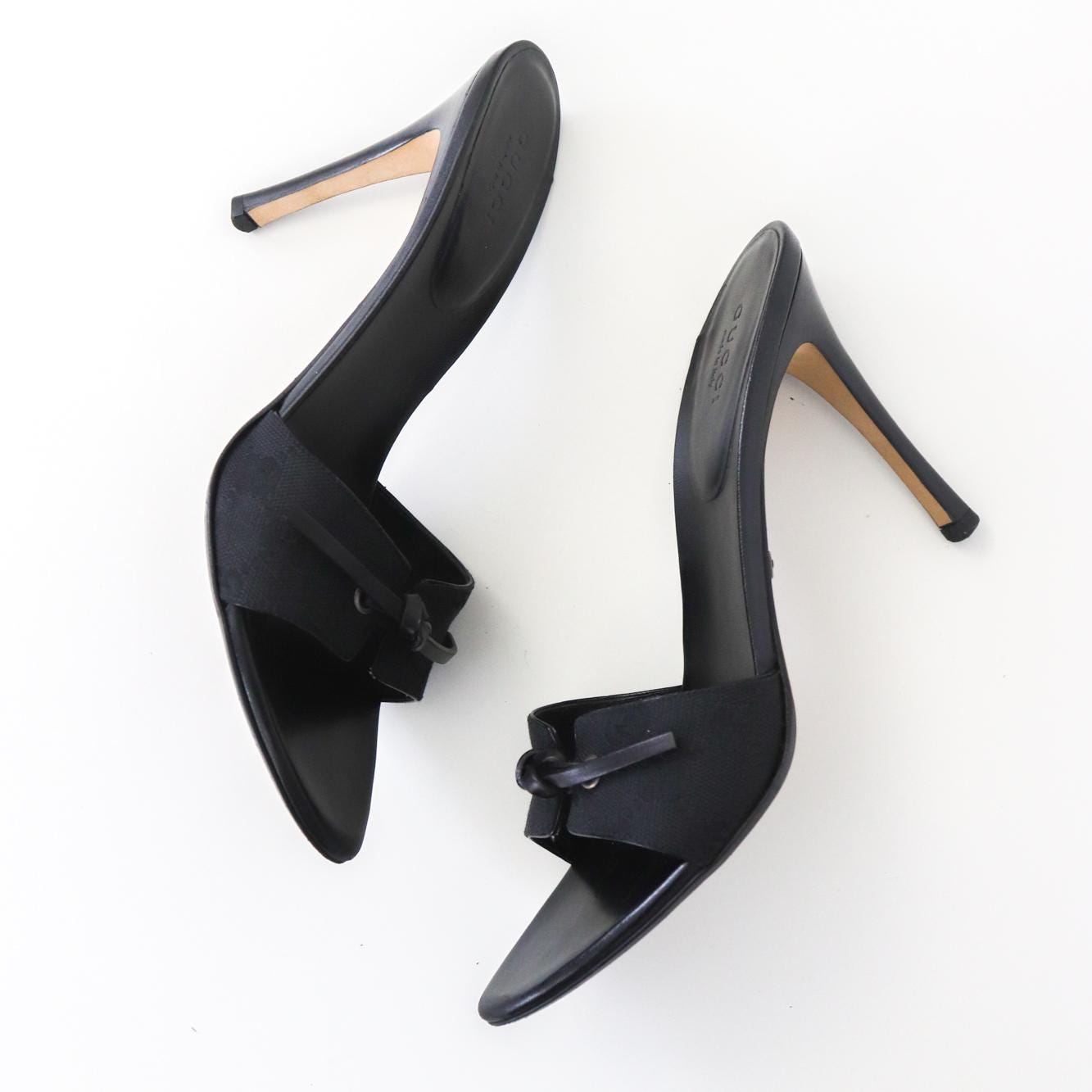 Vintage Gucci GG Monogram Canvas Mules Bow Detail Heels / 37.5 (US 7.5)