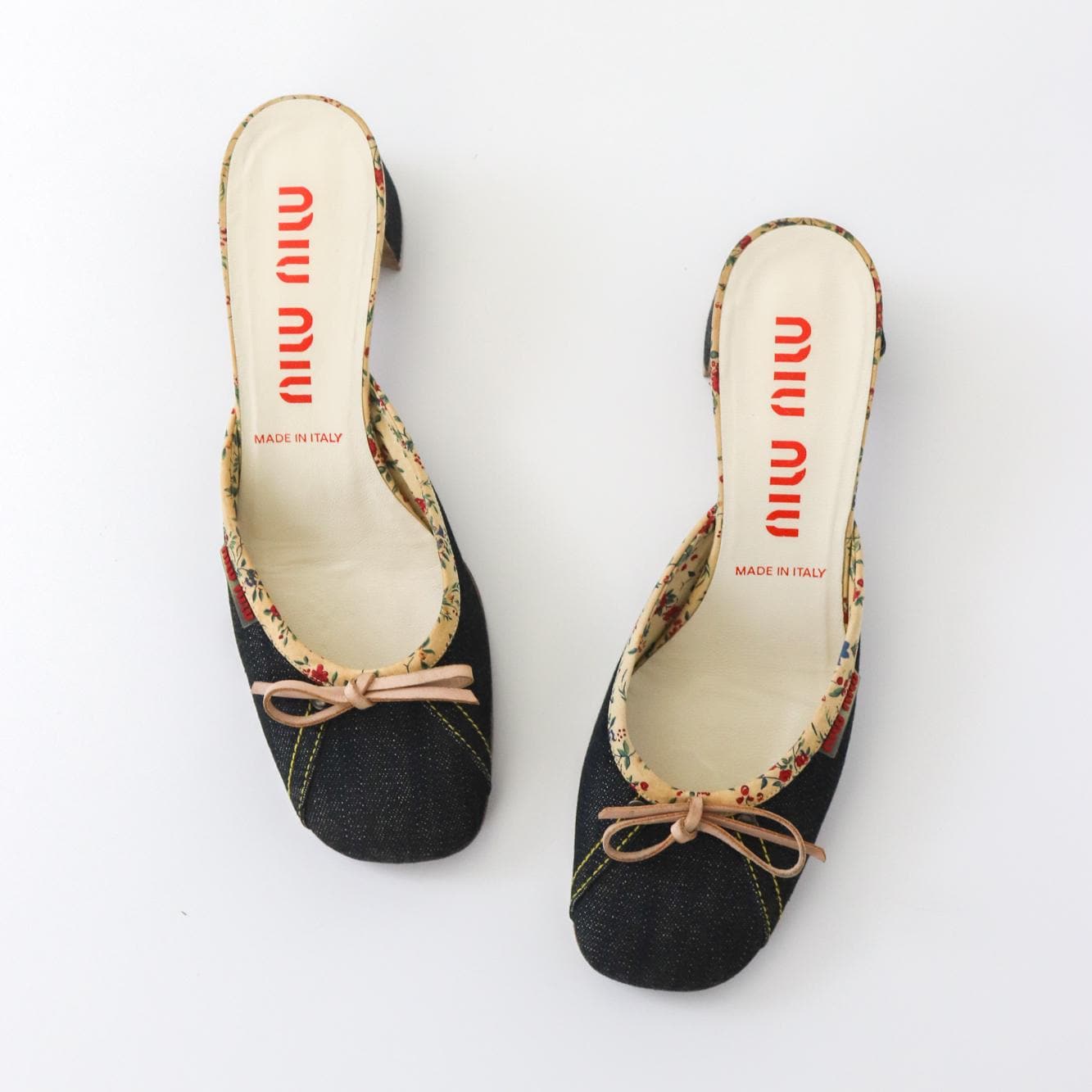 Vintage S/S 2002 Miu Miu Prada Denim Floral Block Heel Mules With Bows / 36.5 (US 6.5)