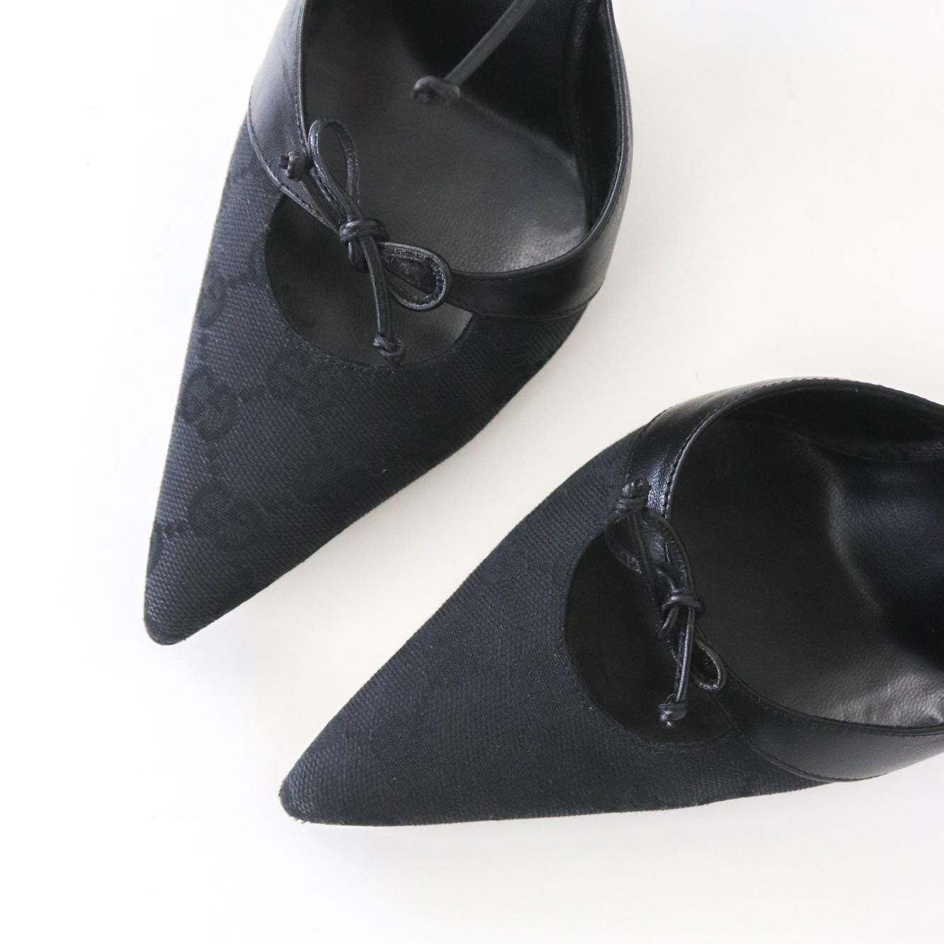 Vintage Gucci GG Logo Monogram Mules Pointed Toe Heels Strappy Pumps / 37.5 (US 7.5)
