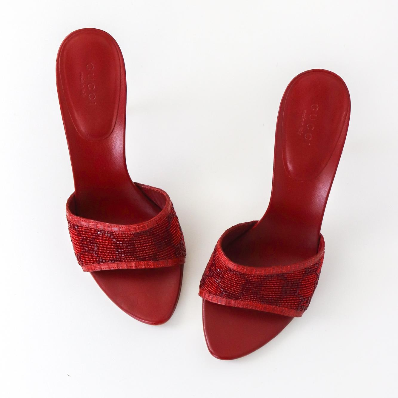 Vintage Gucci by Tom Ford GG Monogram Red Beaded Mules Reptile Leather Heels / 36.5 (US 6.5)