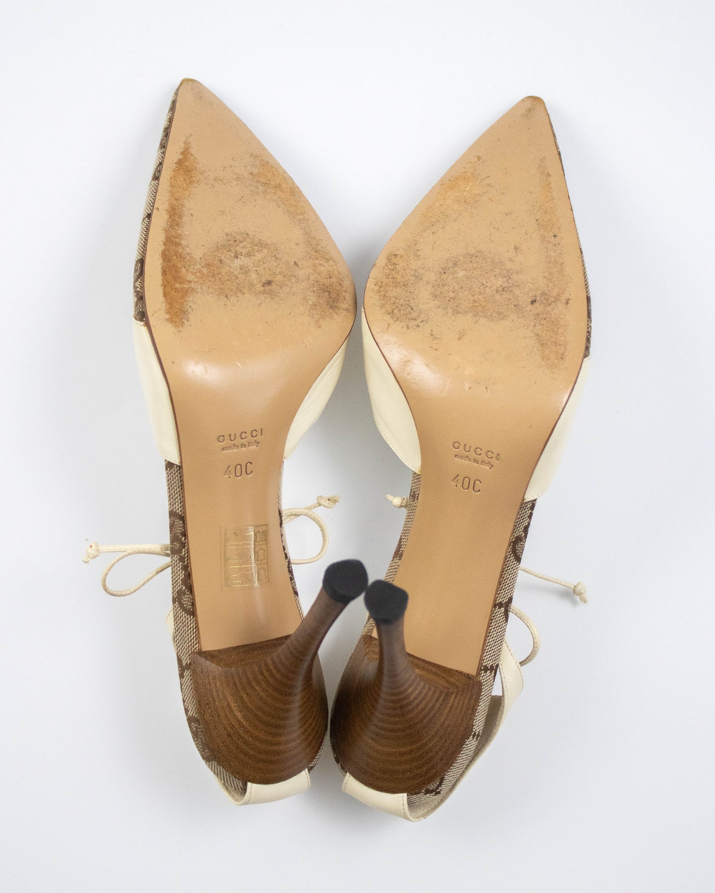 Vintage 2000s Gucci Monogram Canvas Bow Detail Heels / 40 (US 10)