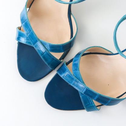 Vintage Manolo Blahnik Callamu Blue Croc Ankle Strap Heels / 37 (US 7)