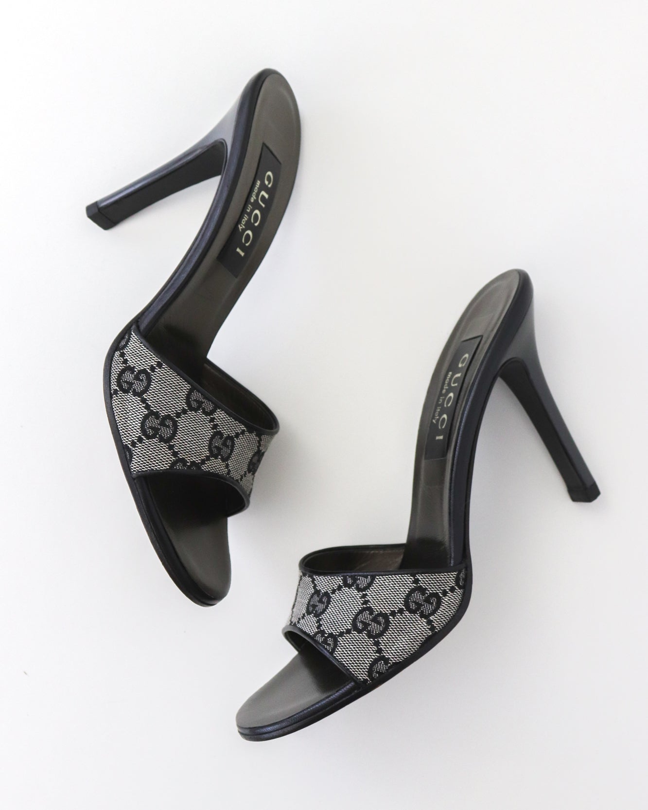 Vintage Gucci Gray GG Monogram Canvas Mule Heels / 37.5 (US 7.5)