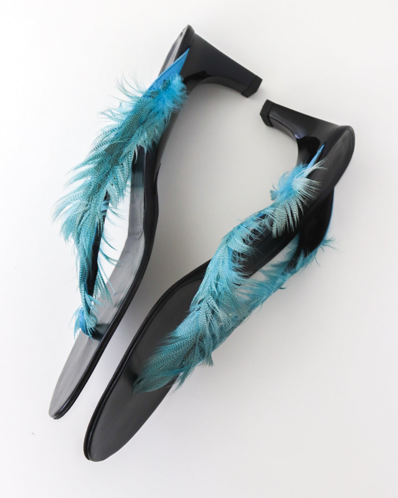 Vintage S/S 1999 Gucci by Tom Ford Runway Blue Feather Thong Mule Heels / 41 ( US 11)