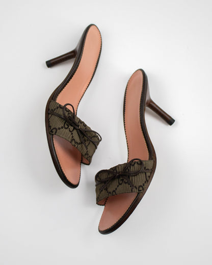 Vintage Gucci by Tom Ford Brown Monogram Bow Detail Mule Heels / 37 (US 7)
