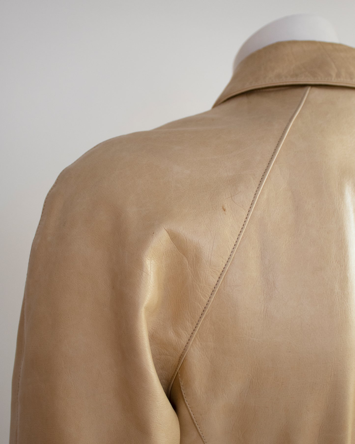 Vintage F/W 1999 Calvin Klein Collection Tan Leather Trench Coat / XS-S
