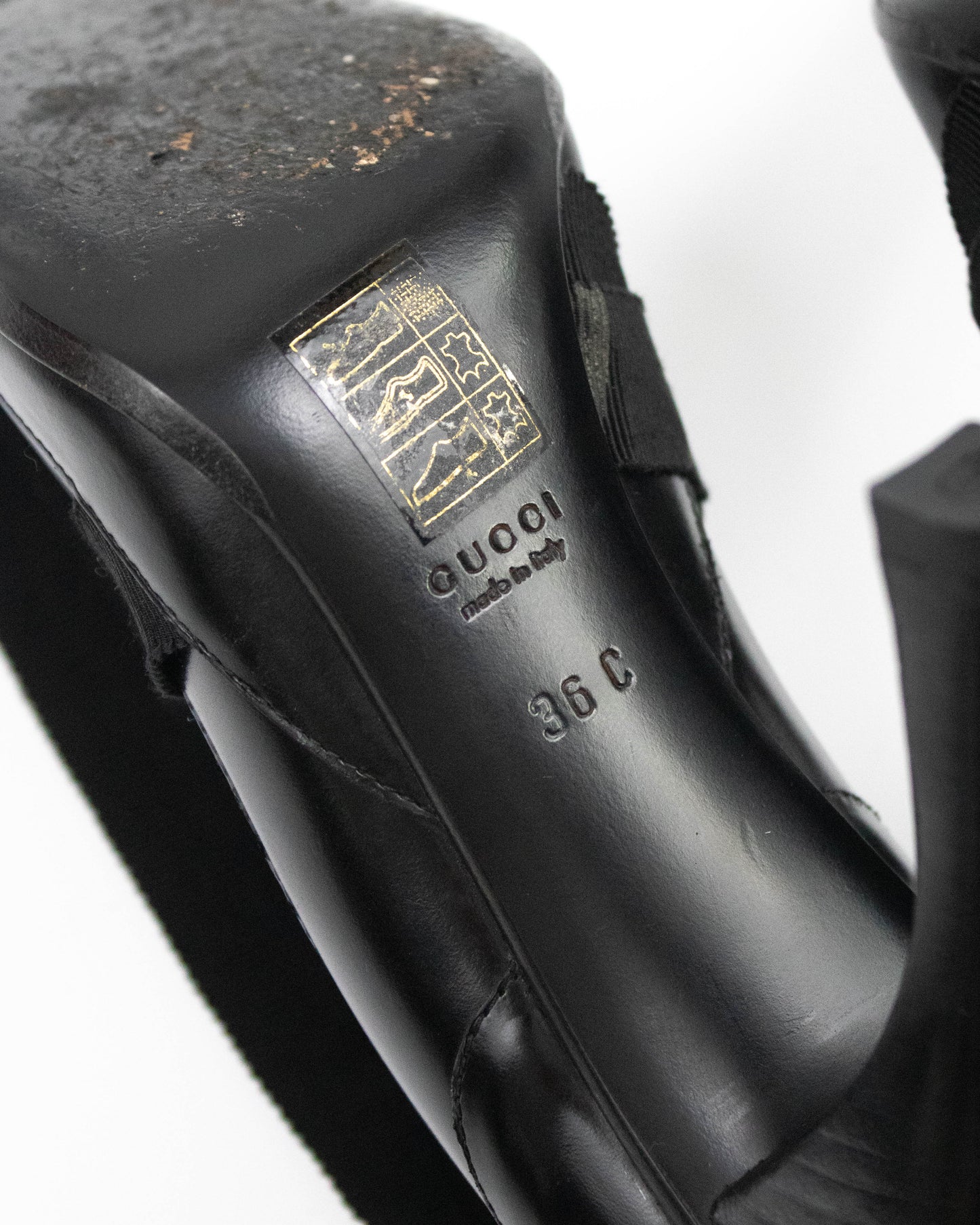 Vintage F/W 2002 Gucci Black Ankle Wrap Pointed Toe Runway Pumps / 36 (US 6)