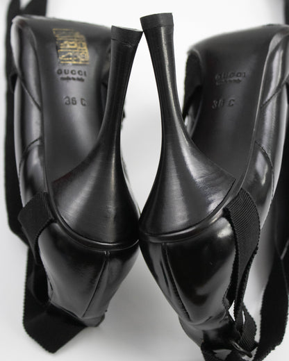 Vintage F/W 2002 Gucci Black Ankle Wrap Pointed Toe Runway Pumps / 36 (US 6)