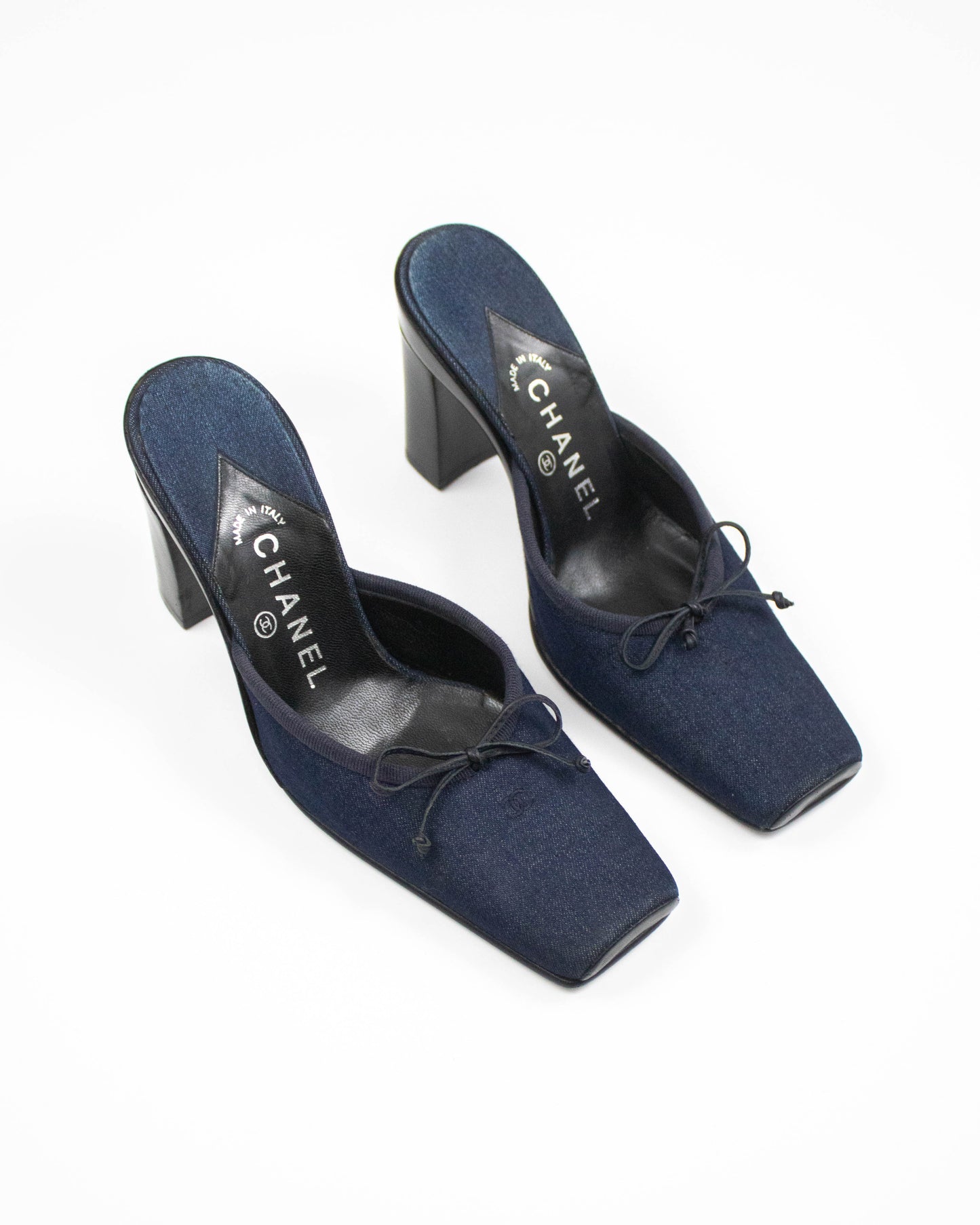 Vintage Chanel 2000 Denim Ballet Pointe Bow Detail Mule Heels / 37 (US 7)
