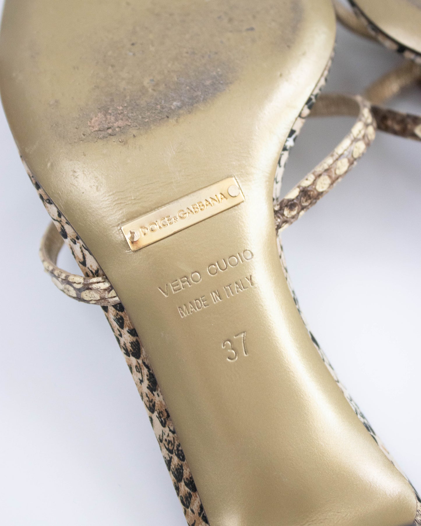 Vintage S/S 2005 Dolce&Gabbana Python Print Heart Detail Mule Heels / 37 (US 7)