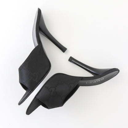 S/S 1998 Gucci by Tom Ford Gray GG Monogram Canvas Leather Mules / 36 (US 6)