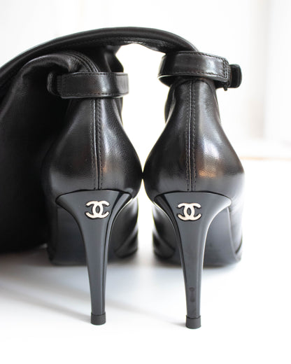 Vintage F/W 2005 Chanel Thigh-High Iconic Runway Boots / As seen in The Devil Wears Prada / 36.5 (US 6.5)