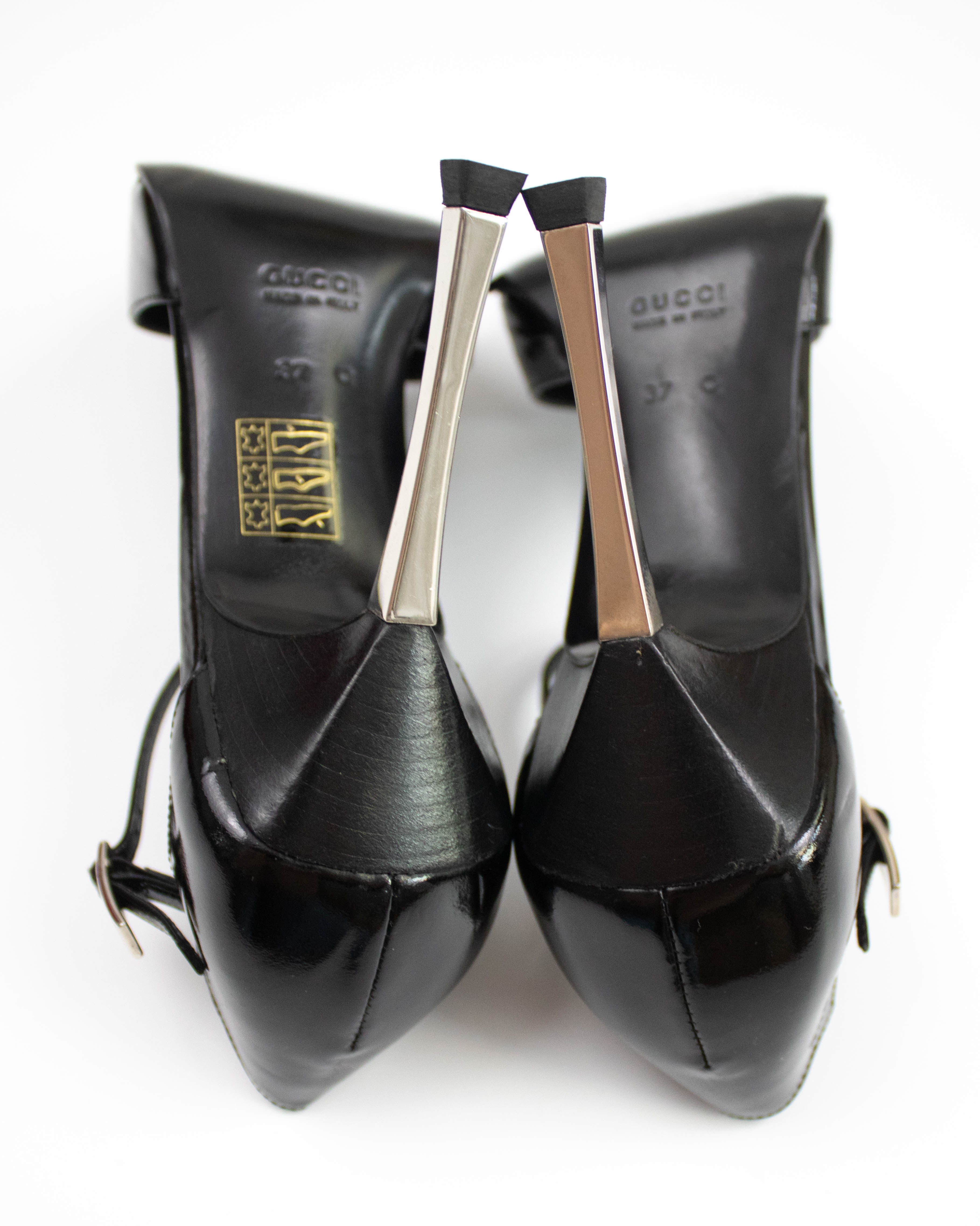 Vintage F/W 1997 Gucci Black Patent Leather Mary Jane Metal Heels