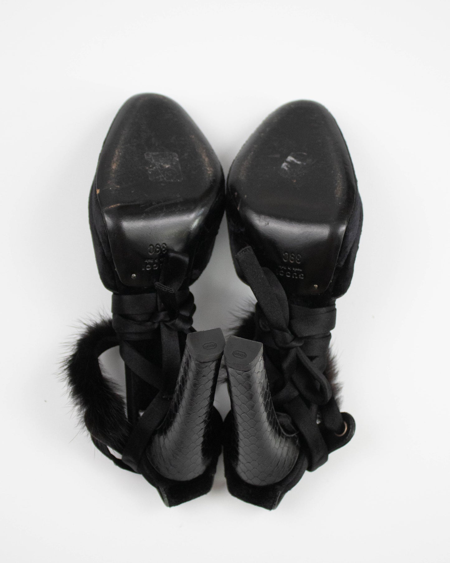 Vintage F/W 2004 Gucci by Tom Ford Runway Black Ankle Wrap Heels Fur Trim Detail / 39 (US 9)