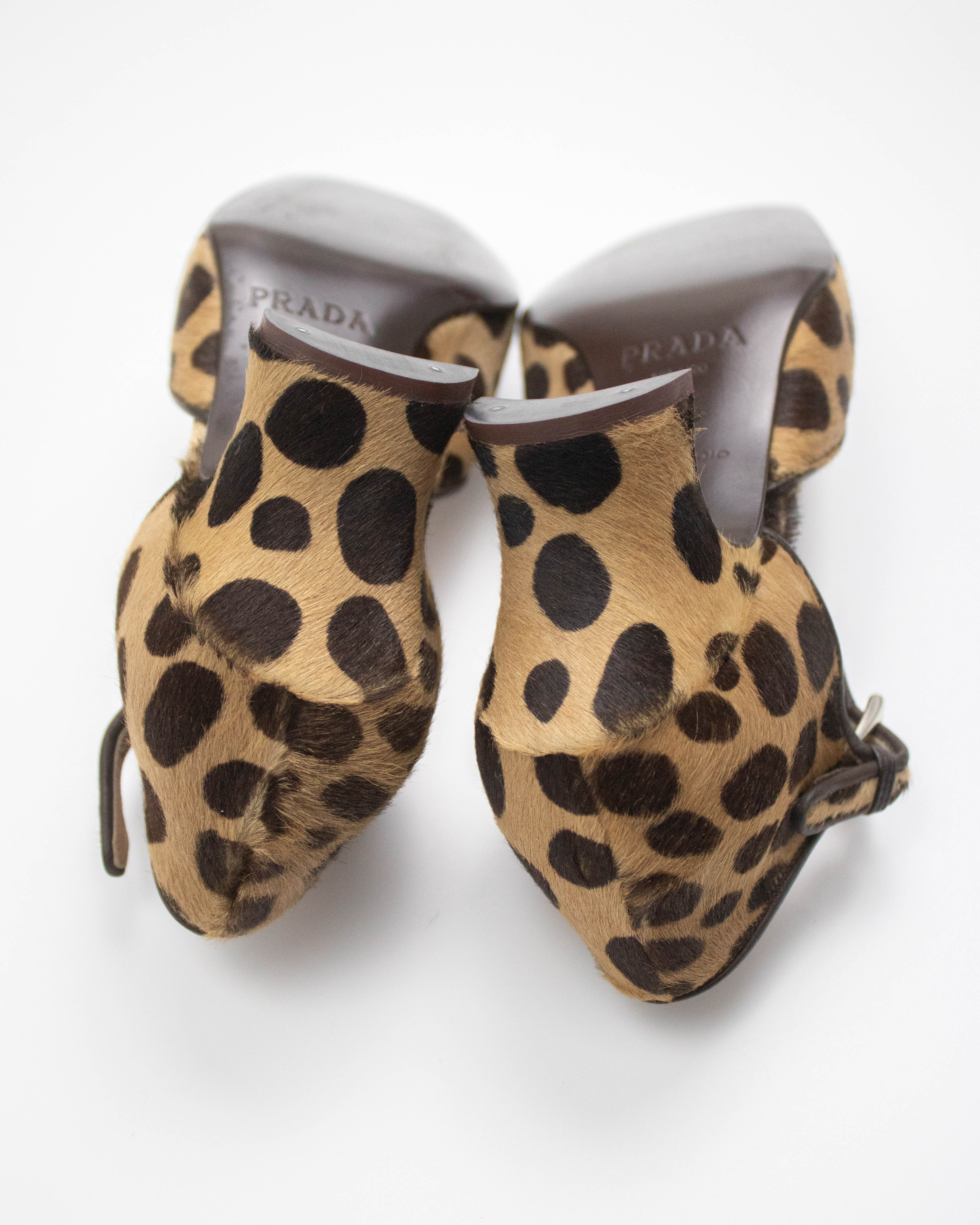 Vintage F/W 1995 Prada Leopard Pony Hair Mary Jane Heels / 35 (US