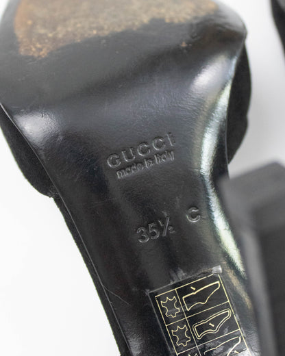 Vintage Gucci by Tom Ford Black Suede Pumps Logo Plate Detail / 35.5 (US 5.5)