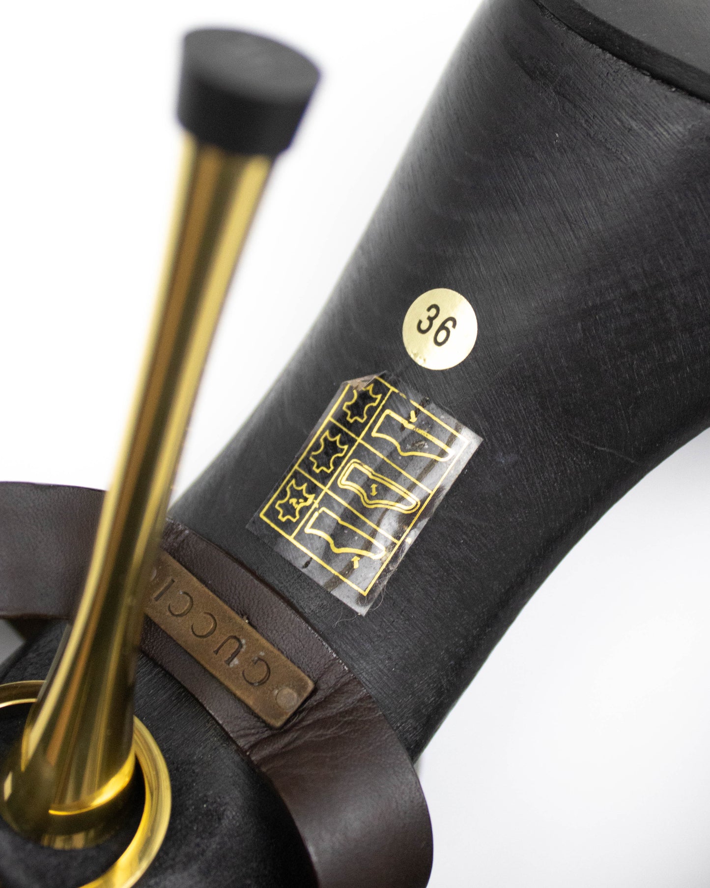 Vintage S/S 2002 Gucci by Tom Ford Runway Brown Stiletto Heel Sandals / 36 (US 6)