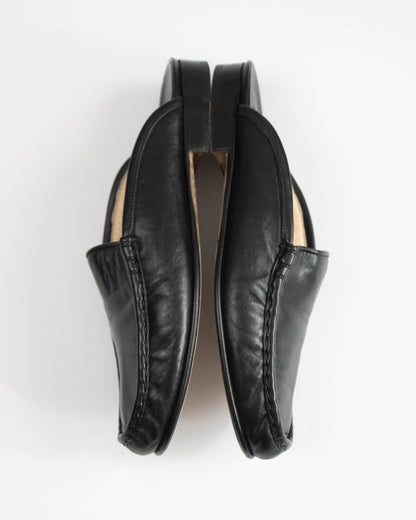 Vintage Manolo Blahnik Black Leather Loafer Mule Flat Shoes / 35.5 (US 5.5)