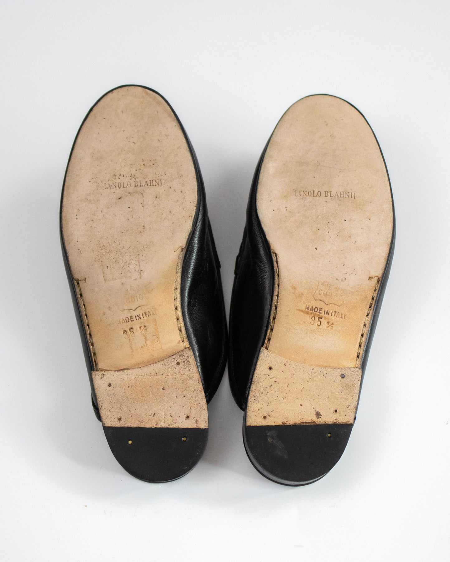 Vintage Manolo Blahnik Black Leather Loafer Mule Flat Shoes / 35.5 (US 5.5)