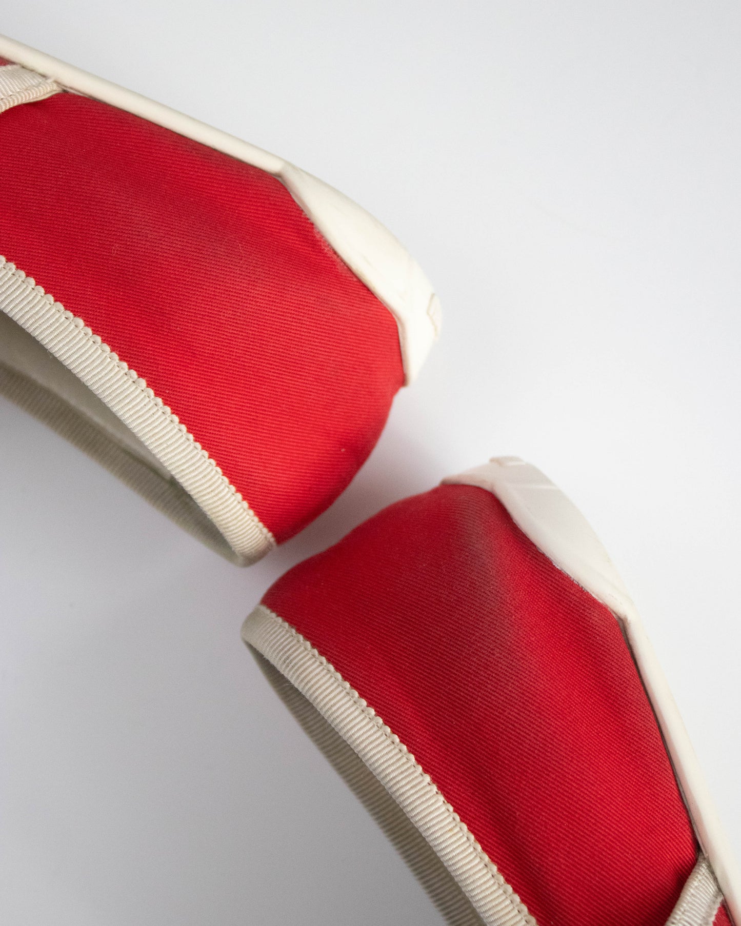 Miu Miu S/S 2016 Red White Mary Jane Ballet Flats / 36 (US 6)
