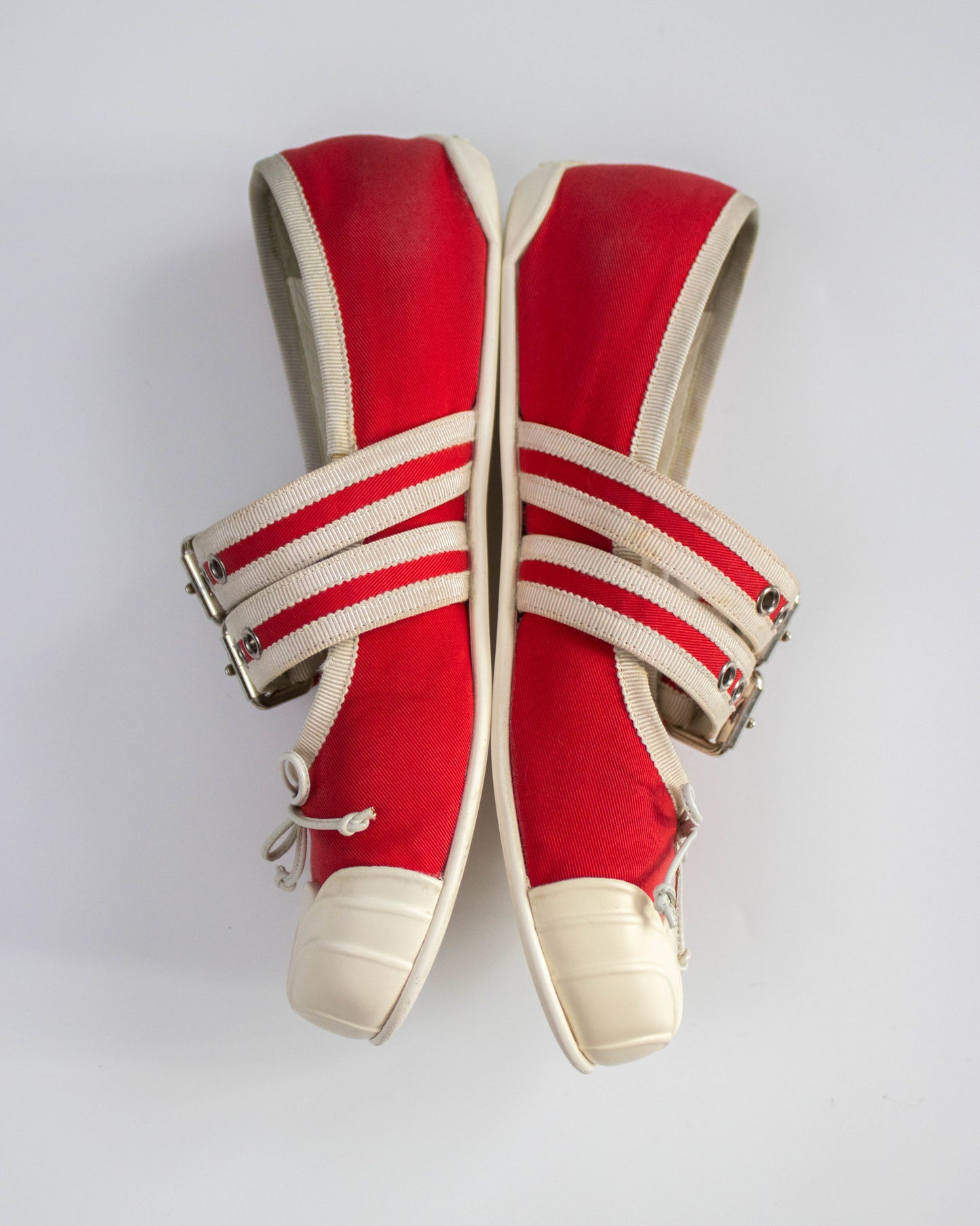 Miu Miu S/S 2016 Red White Mary Jane Ballet Flats / 36 (US 6)
