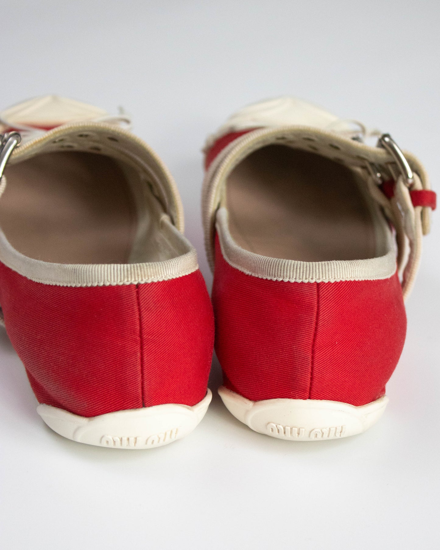Miu Miu S/S 2016 Red White Mary Jane Ballet Flats / 36 (US 6)