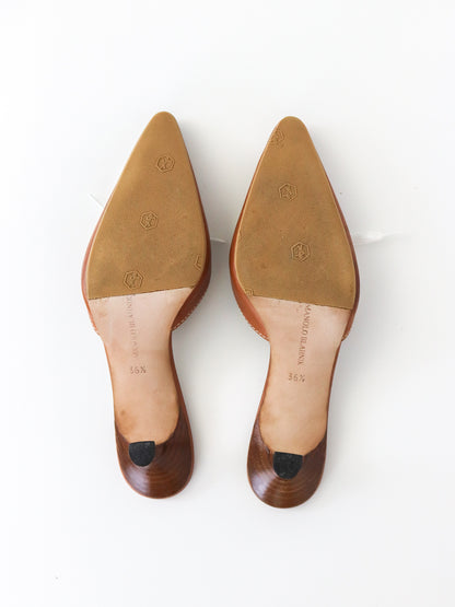 Vintage Manolo Blahnik Sneaker Mules Shoelaces Detail Kitten Heels / 36.5 (US 6.5)