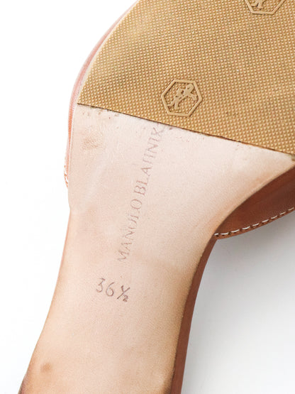 Vintage Manolo Blahnik Sneaker Mules Shoelaces Detail Kitten Heels / 36.5 (US 6.5)