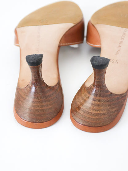 Vintage Manolo Blahnik Sneaker Mules Shoelaces Detail Kitten Heels / 36.5 (US 6.5)