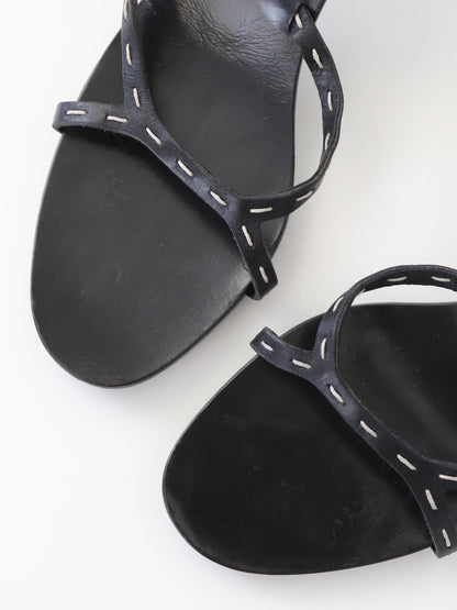 Vintage S/S 2002 Gucci by Tom Ford Black Bamboo Kitten Heel Mules / 39 (US 9)