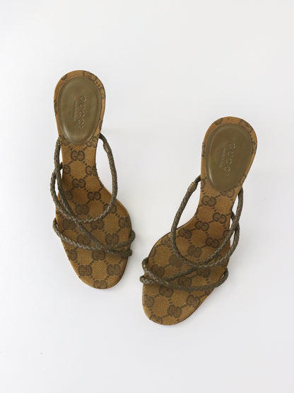 Vintage F/W 2002 Gucci by Tom Ford GG Monogram Braided Leather Mules / 35 (US 5)