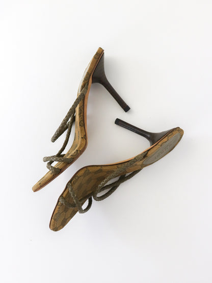 Vintage F/W 2002 Gucci by Tom Ford GG Monogram Braided Leather Mules / 35 (US 5)