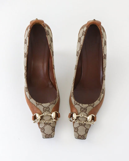 Vintage Gucci by Tom Ford Beige GG Monogram Pumps Chain Horsebit Heels / 37 (US 7)