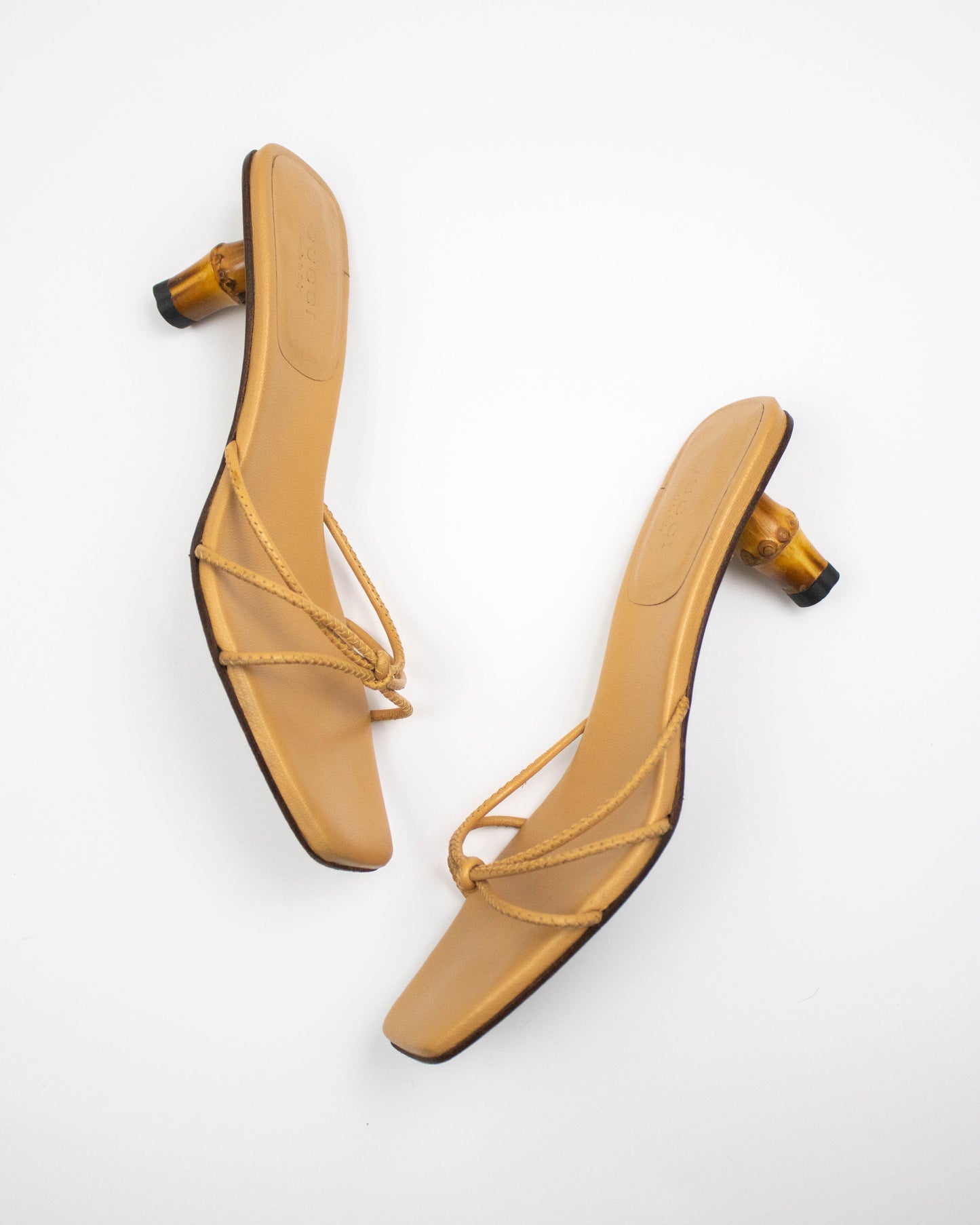 Vintage S/S 2002 Gucci by Tom Ford Beige Leather Bamboo Kitten Heel Mules / 35 (US 5)