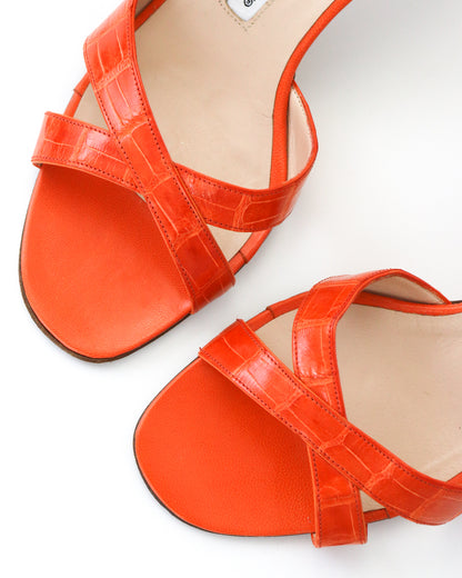 Vintage Manolo Blahnik Callamu Orange Croc Kitten Heel Mules / 36 (US 6)