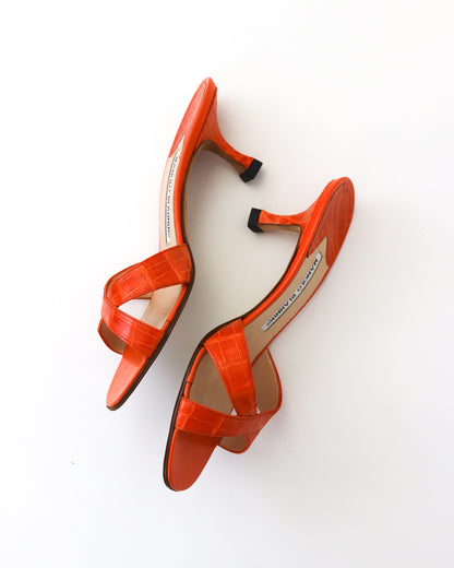 Vintage Manolo Blahnik Callamu Orange Croc Kitten Heel Mules / 36 (US 6)