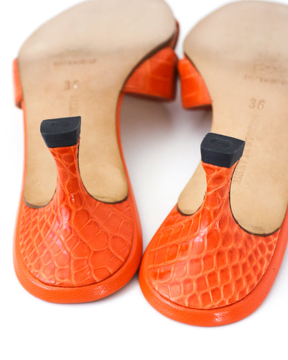 Vintage Manolo Blahnik Callamu Orange Croc Kitten Heel Mules / 36 (US 6)