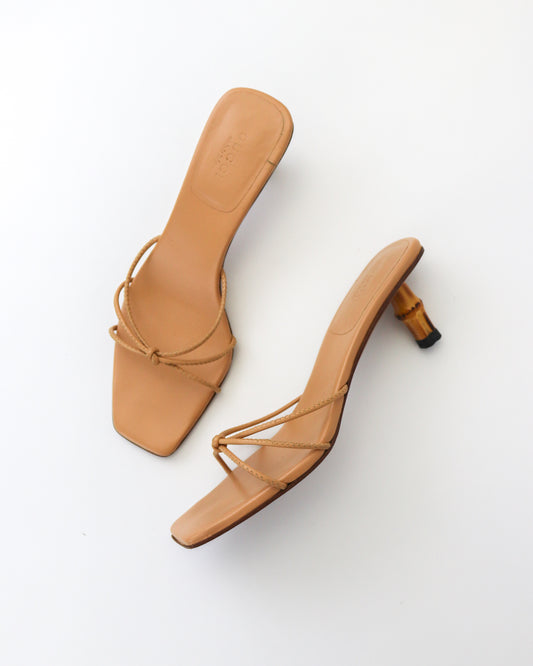 Vintage S/S 2002 Gucci by Tom Ford Beige Leather Bamboo Kitten Heel Mules / 36 (US 6)