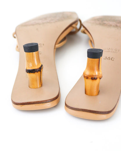 Vintage S/S 2002 Gucci by Tom Ford Beige Leather Bamboo Kitten Heel Mules / 36 (US 6)
