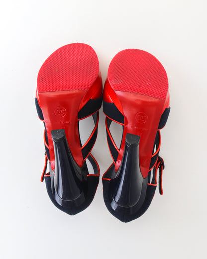 Vintage S/S 2008 Chanel Blue Red Open Toe Patent Leather Runway Heels / 37 (US 7)